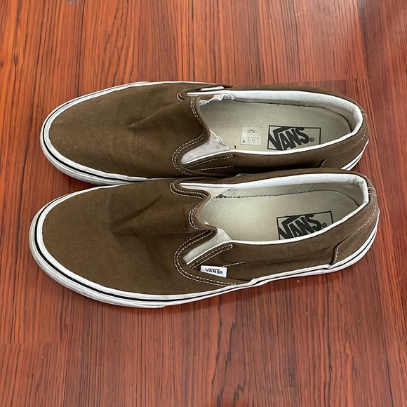 Brownish Green men’s slip on vans - Picture 2 of 5